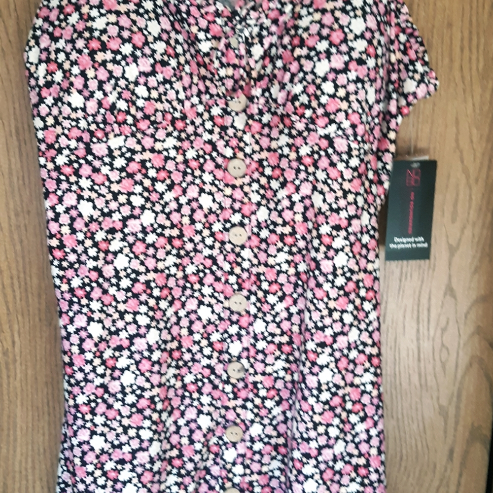 No Boundaries Floral Patterned Top